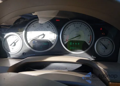 2008 Chrysler Town & Country Limited from USA, damaged, VIN 2A8HR64X88R690013